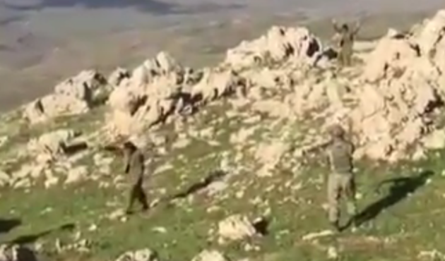 PKK'lı iki terörist Siirt Pervari'de Mehmetçiğe teslim oldu... / VİDEO