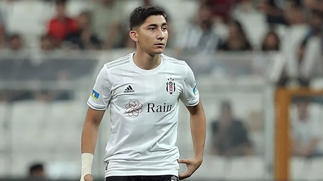 Beşiktaş ayrılığı resmen açıkladı: Emirhan İlkhan Torino'ya gitti