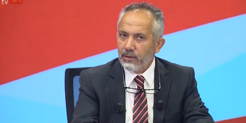 Latif Şimşek'ten DP Genel Başkanı Gültekin Uysal'a tepki: Genel Başkanlığını gözden geçirsin