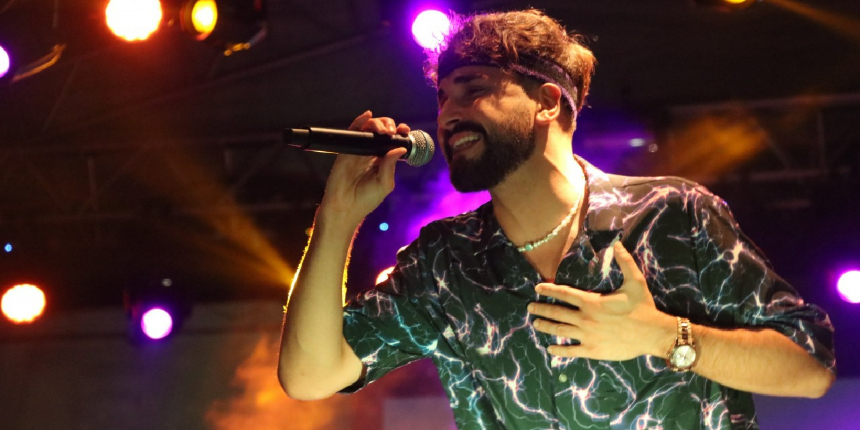 Fizy'de temmuzda en çok dinlenen sanatçı Sefo oldu
