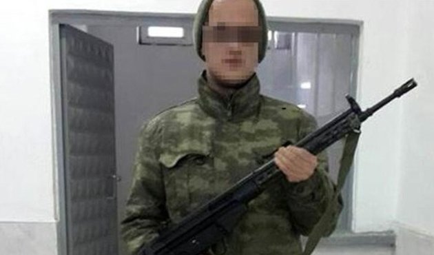 Diplomasını almadan kısa dönem askerlik yaptı!