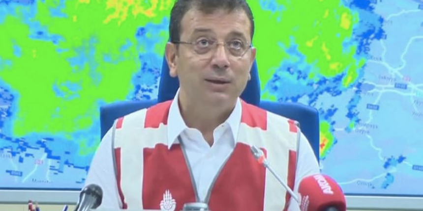 Ekrem İmamoğlu'ndan sel açıklaması: 'Dışarı çıkmayın'