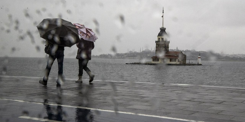 AKOM'dan İstanbul için kuvvetli sağanak yağış uyarısı