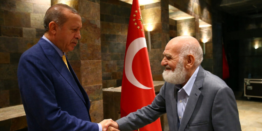 Cumhurbaşkanı Erdoğan'dan Mustafa Karahasanoğlu için başsağlığı mesajı: Teessürle öğrendim!