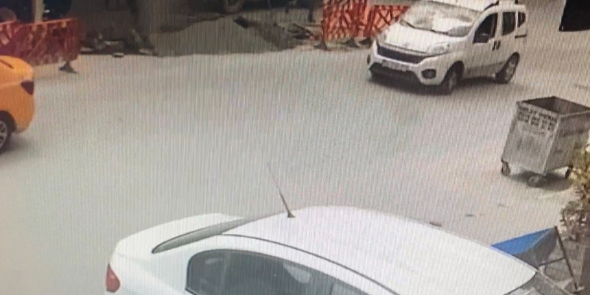İSKİ'nin çalışması sırasında doğalgaz borusu patladı: Korku dolu anlar kamerada
