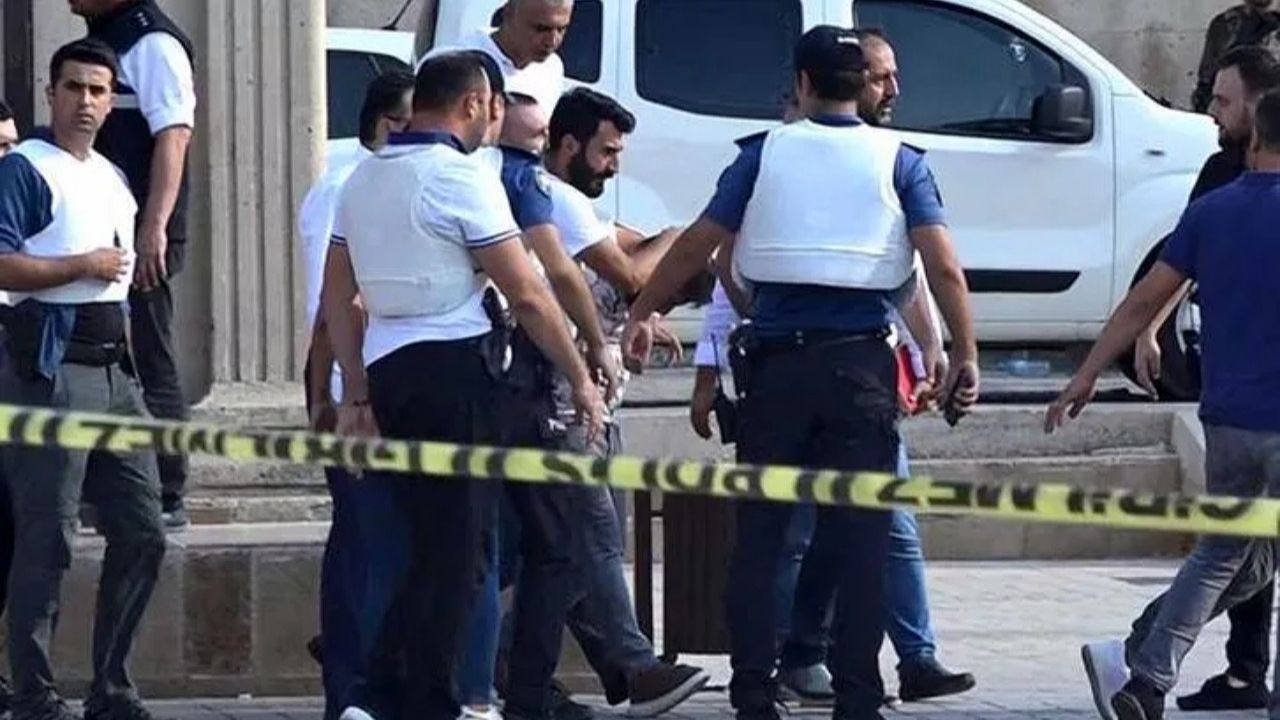Antalya'da banka müdürünü rehin alan zanlının ifadesi ortaya çıktı: 2 milyon lira havale ettirmek istedim!