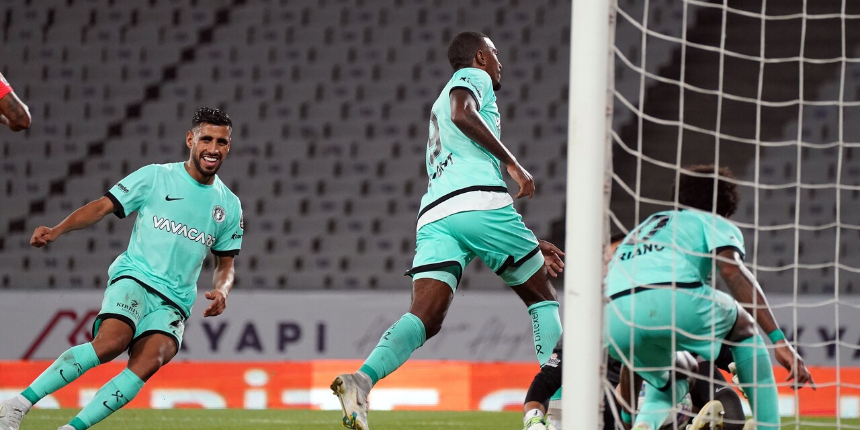 Antalyaspor, Ümraniyespor deplasmanında 3 puanı kaptı! Rakibini tek golle devirdi