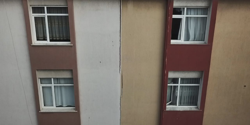 Avcılar'da tehlike çanları! Vatandaşlar deprem oldu sandı: İki bina mühürlendi