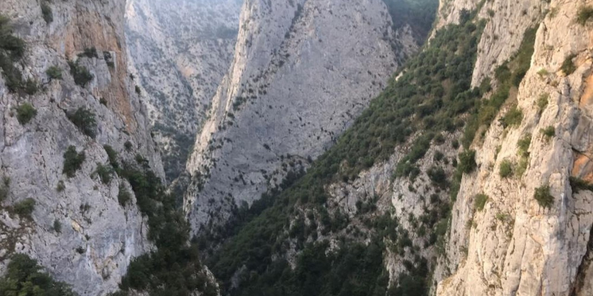 Dünyanın en büyük kanyonlarından Valla'ya giren 11 kişi dışarı çıkamadı!