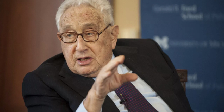 Henry Kissinger'dan ABD yönetimine sert tepki: Kendi hataları yüzünden savaşın eşiğine geldi