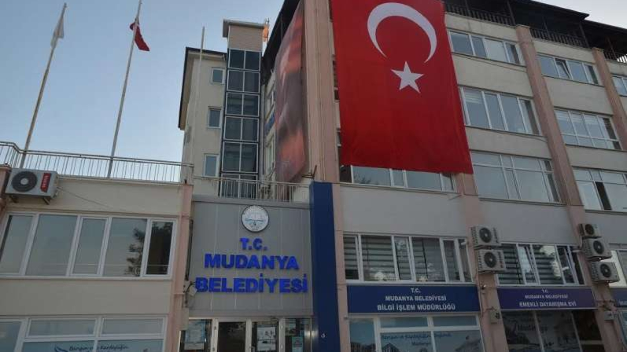 CHP'li belediyelerde işçi kıyımı! Kameraya kaydedip işçileri tehdit etti!