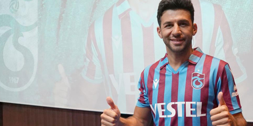 Trabzonspor, İsmail Köybaşı ile yolların ayrıldığını KAP'a bildirdi