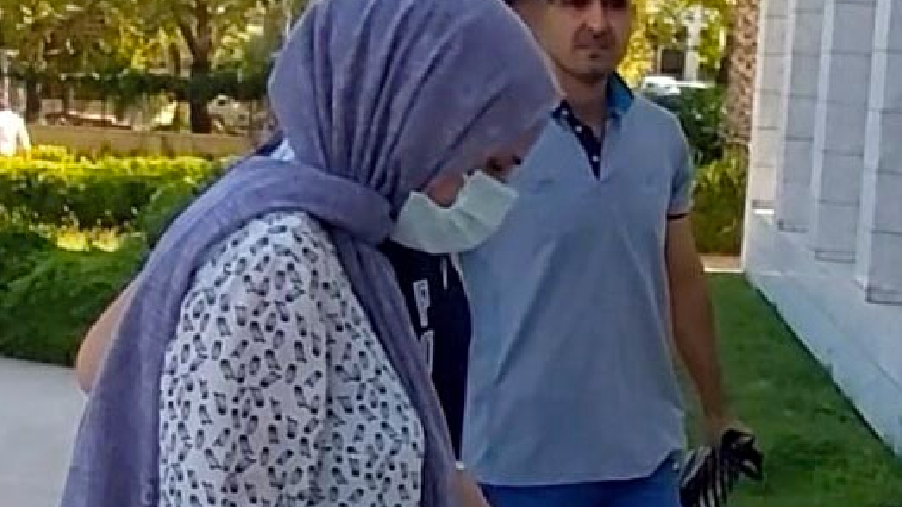 Firari FETÖ hükümlüsü kadın öğretmen saklandığı evde yakalandı