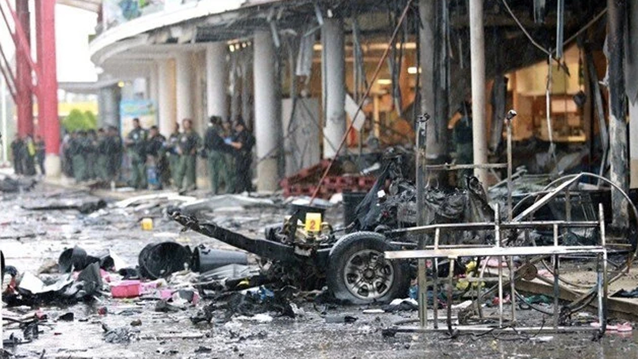 Tayland'da 17 noktaya eş zamanlı saldırı: Yaralılar var