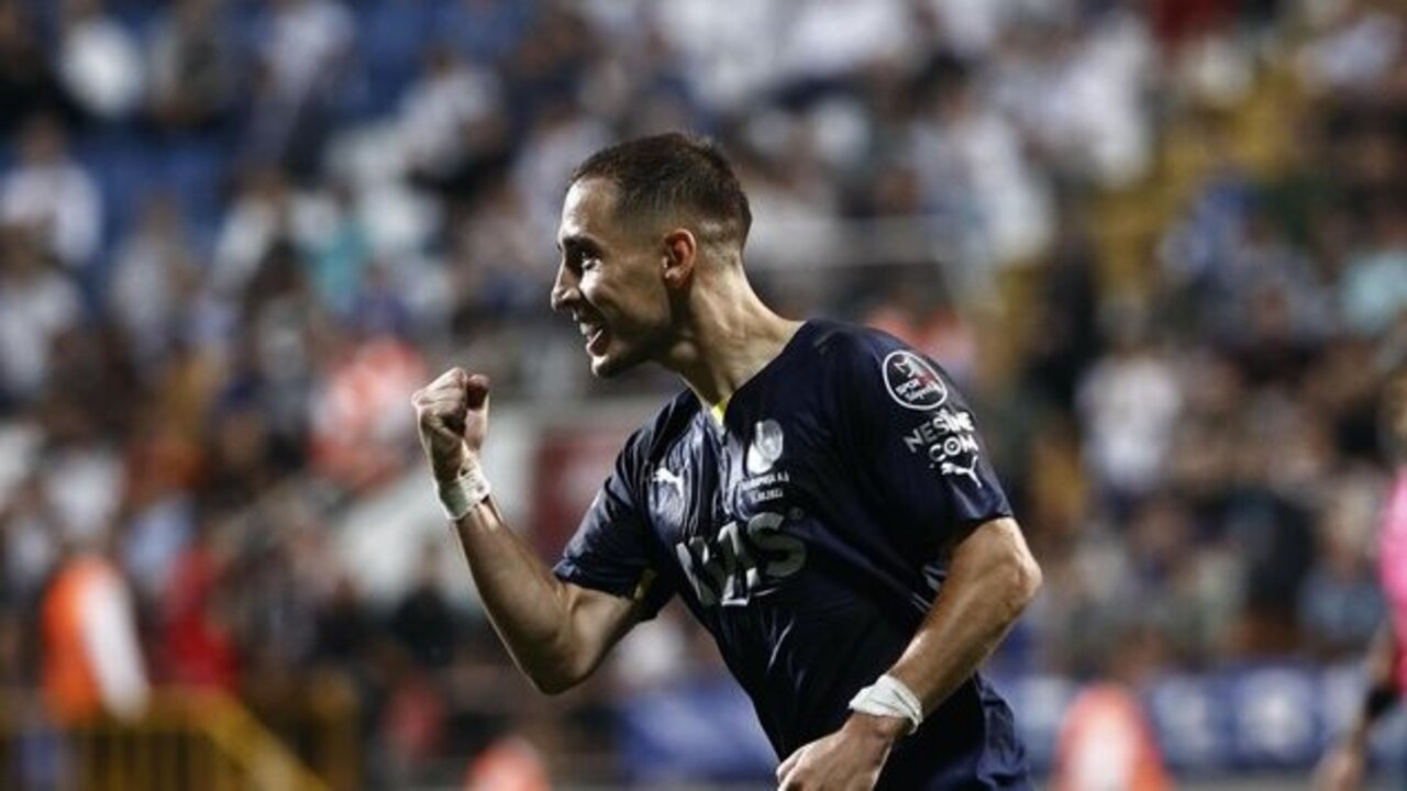 Fenerbahçe'nin Kasımpaşa galibiyetinde bir gol atan Emre Mor: 10 gol atabilirdik