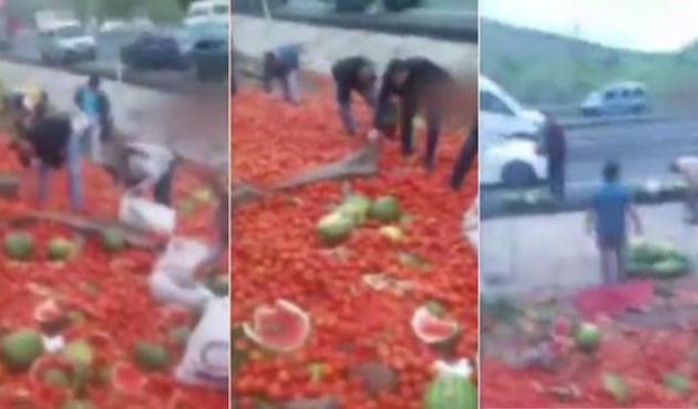 Devrilen hal kamyonunu böyle yağmaladılar!