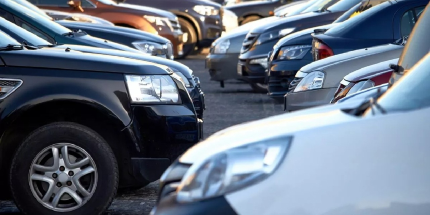 İkinci el araç satışında 6 ay ve 6 bin kilometre şartı Resmi Gazete'de