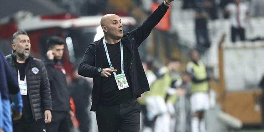 Süper Lig takımında flaş ayrılık! 2 maçta 10 gol yedi, maç sonu istifa etti