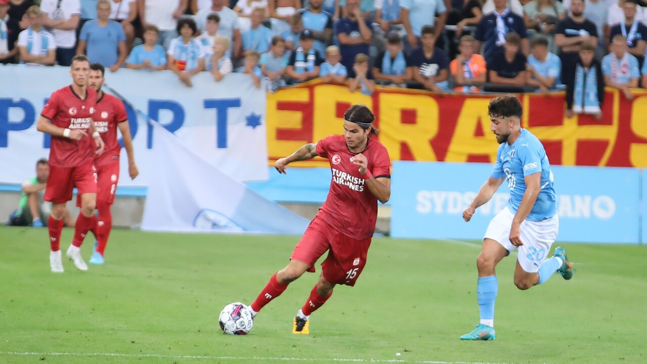 Sivasspor İsveç'te kayıp! Malmö karşısında karşılaşmayı 3-1 kaybetti