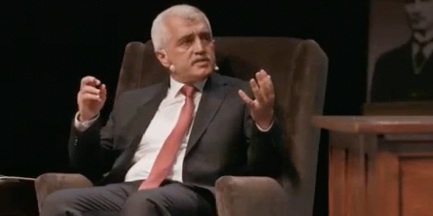 HDP'li Gergerlioğlu "PKK terör örgütüdür" dememek için böyle uğraştı: İzleyenlerden büyük tepki