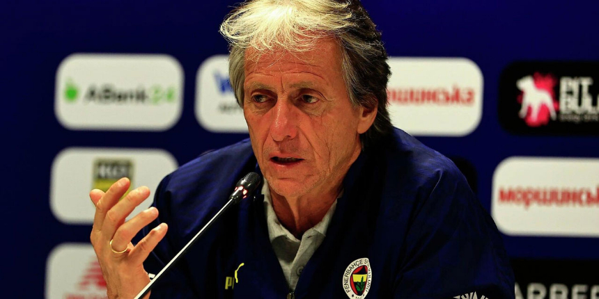 Jorge Jesus'tan önemli açıklamalar: Fenerbahçe ofansif anlamda istediğim sistemi oturtamadı
