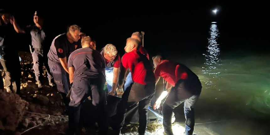 Antalya’da baraja giren 18 yaşındaki genç, hayatını kaybetti