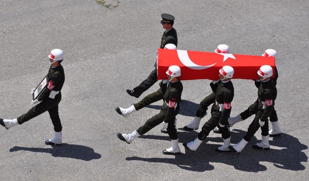 Siirt'ten acı haber: 1 güvenlik korucusu şehit oldu...