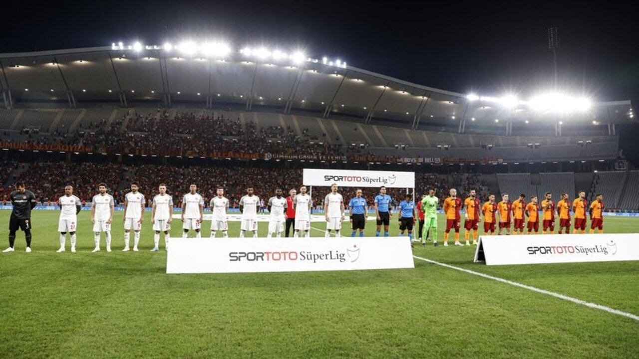 Ümraniyespor - Galatasaray maçında gol ofsaytta takıldı! İşte pozisyon