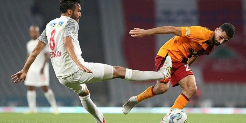 Ümraniyespor - Galatasaray maçında penaltı beklentisi! Hakem devam dedi...