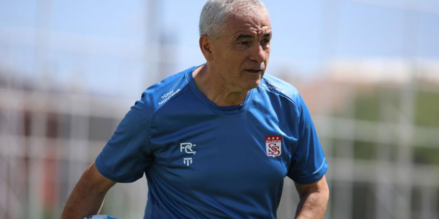 Sivasspor Teknik Direktörü Rıza Çalımbay’dan taraftara davet: Malmö maçında stadyuma gelin