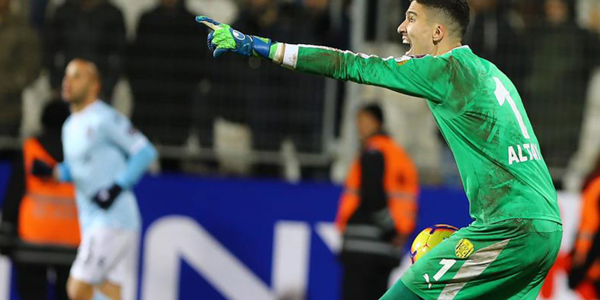 Fenerbahçe'de gündem Altay Bayındır! Yeni sözleşme için harekete geçildi...