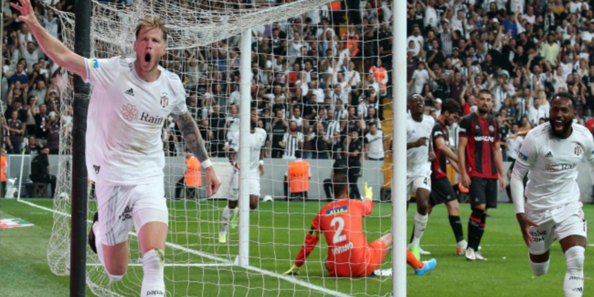 Beşiktaş'tan dört dörtlük maç! Kartal evinde Fatih Karagümrük'ü 4-1 mağlup etti