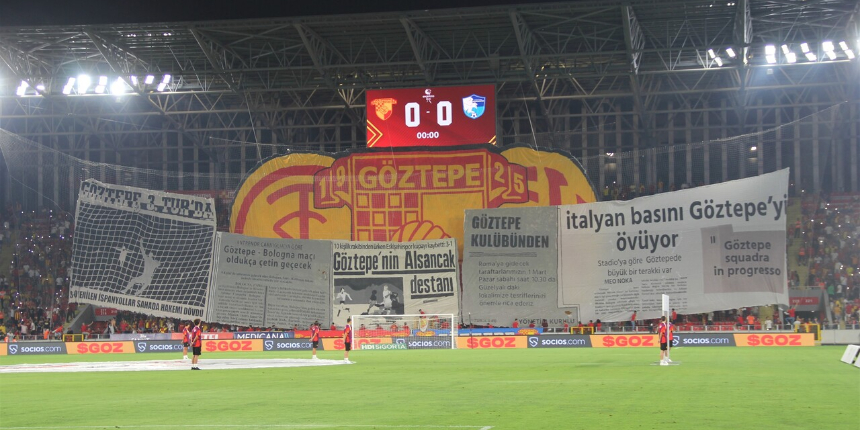 Görsel bir şova imza attılar! Göztepe taraftarından unutulmaz koreografi