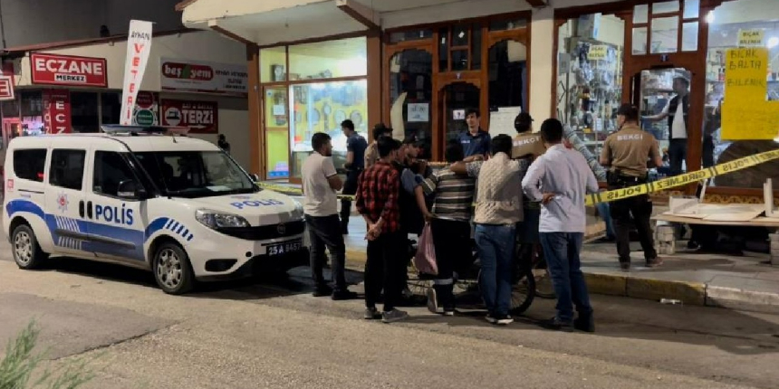 Erzurum’da damat dehşeti! İkisini de bıçakladı