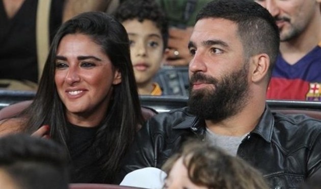 Arda Turan'dan ilan-ı aşk! Instagram hesabından paylaştı!