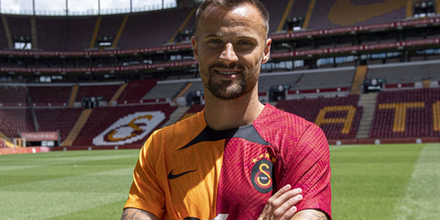 Okan Buruk, Trabzonspor maçında da Seferovic'i ilk 11'de başlatmayı düşünüyor