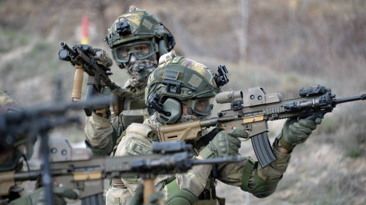 Barış Pınarı bölgesinde taciz ateşi açan 8 PKK/YPG’li terörist öldürüldü!