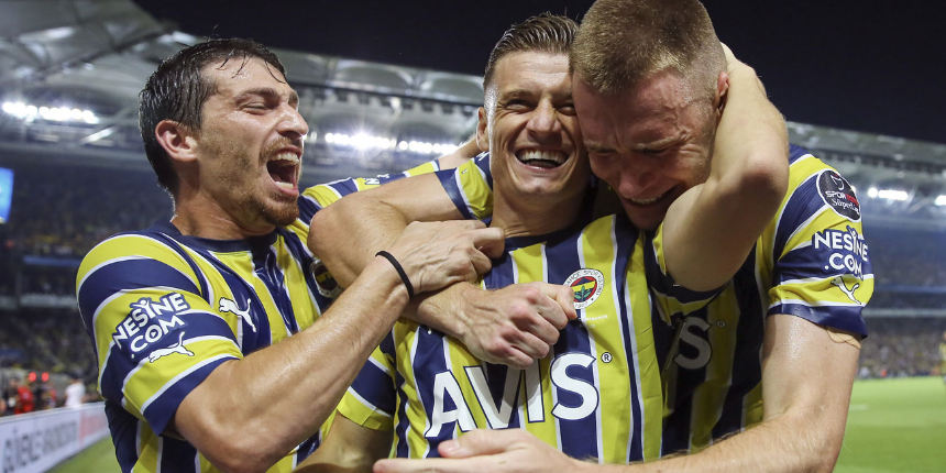 Ezgjan Alioski galibiyeti değerlendirdi: Taraftarımız gücünü gösterdi