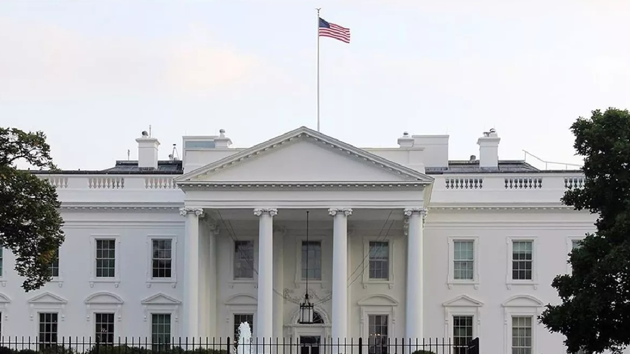 Beyaz Saray'dan Rusya ile ilgili ilk açıklama geldi: Joe Biden bilgilendirildi. Gelişmeleri takip ediyoruz