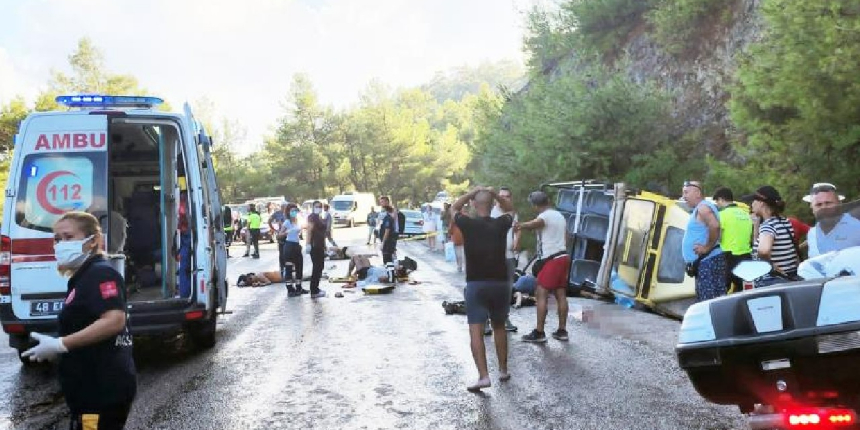 Marmaris’te safari aracı devrildi: 5 ölü, 6 yaralı