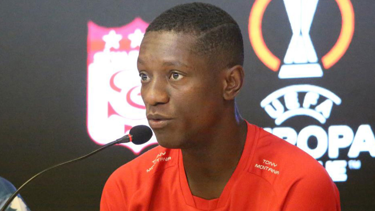 Sivassporlu futbolcu Max Gradel: Çok önemli ve zorlu bir maça çıkacağız