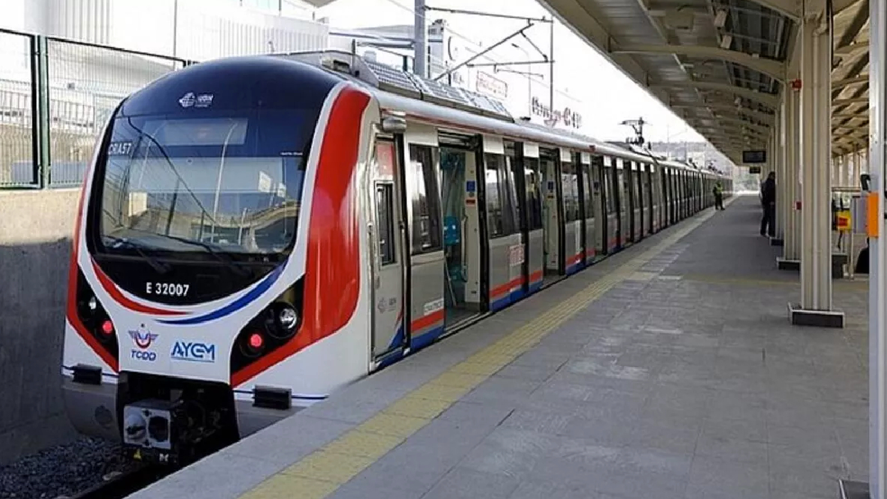 Marmaray seferleri hafta sonu saat 01.30'a kadar uzatıldı
