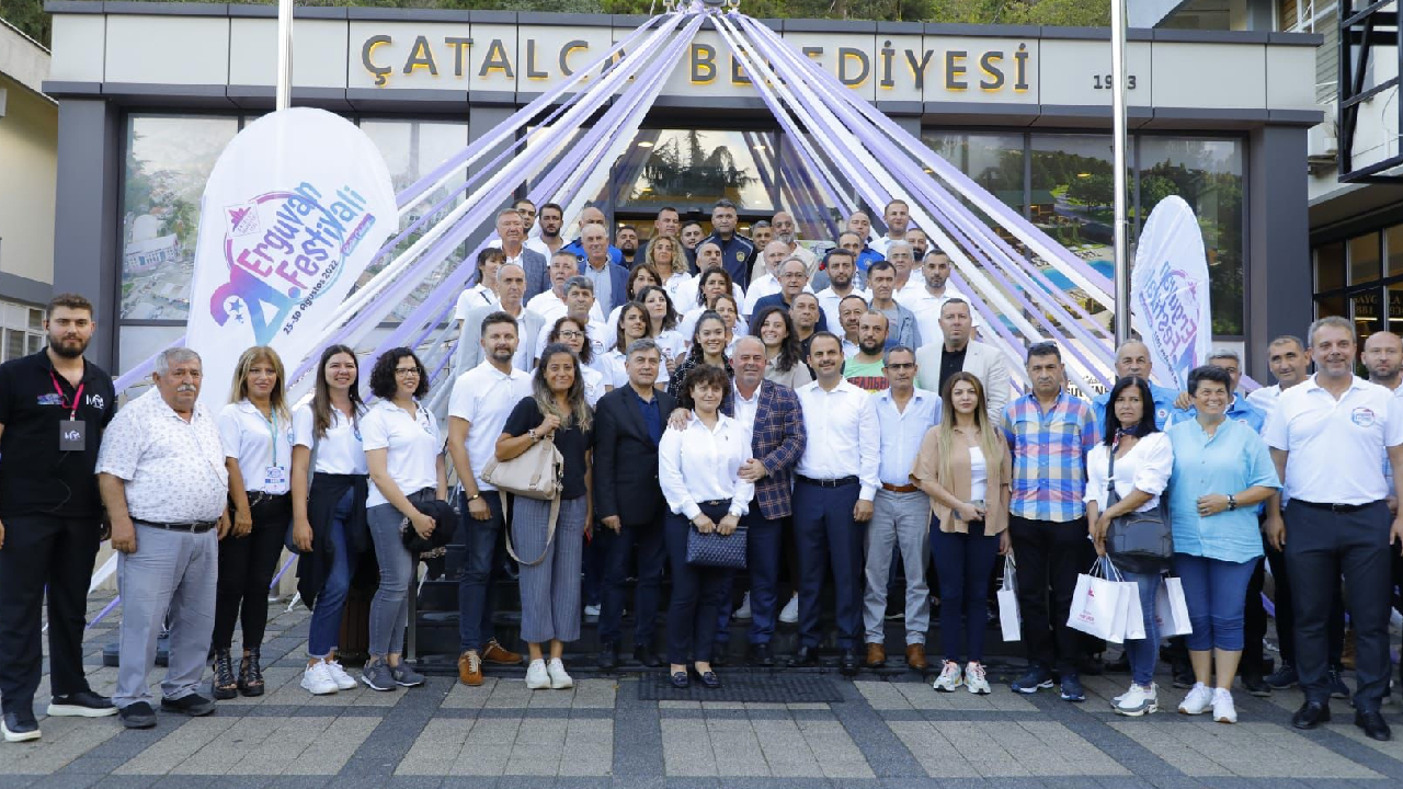 Hava muhalefeti Çatalca Erguvan festivalini etkilemedi