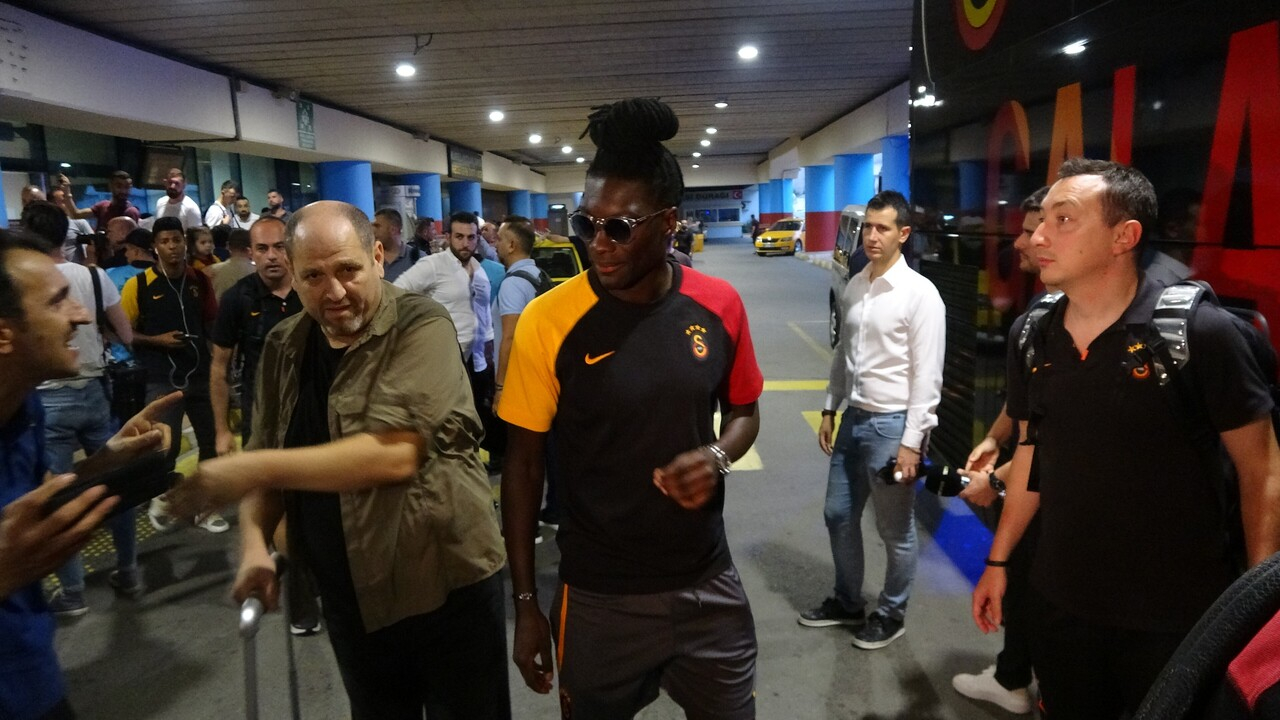 Süper Lig'de nefesler tutuldu! Sezonun ilk debisi öncesinde Galatasaray, Trabzon’a geldi