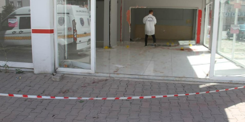 Fırının yakınında kiralık dükkan bakan fırıncıya kurşun yağdırdı