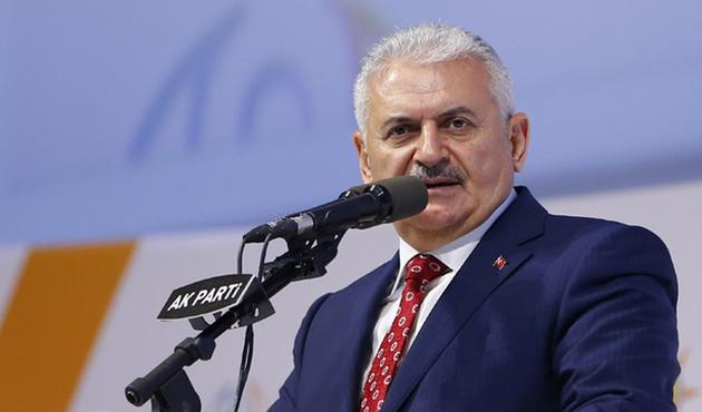 Başbakan Yıldırım'dan bayram mesajı! "İnsanlığın vicdanı olmaya devam edeceğiz"