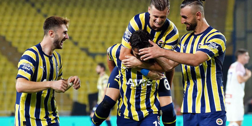 Fenerbahçe'nin Konyaspor maçı kamp kadrosu belli oldu