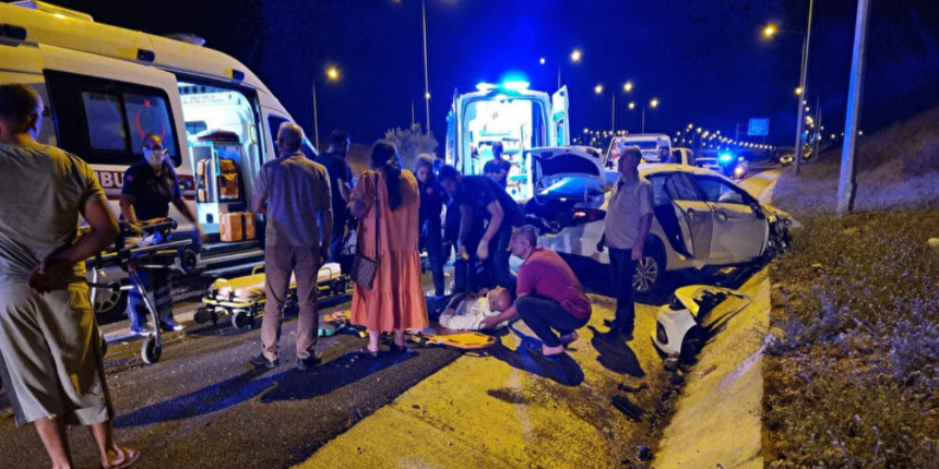 Adana'da korkunç kaza: Otomobil takla attı! Yaralılar var...