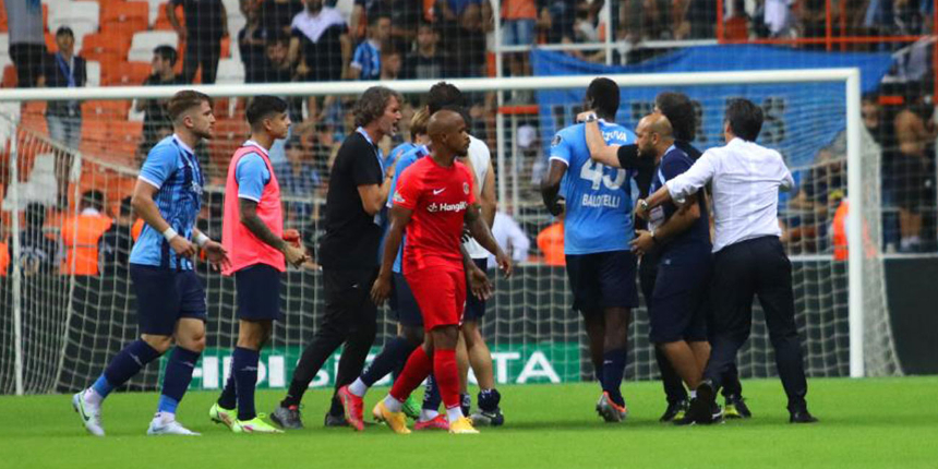 Ümraniyespor maçı sonrası kavga eden Mario Balotelli'yle ilgili şok gelişme!