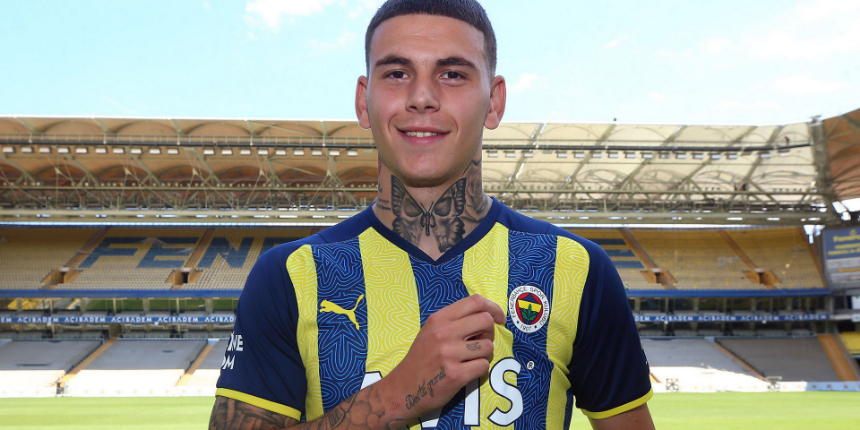 Fenerbahçe'de bir ayrılık daha! Tiago Çukur FCV Dender'e kiralandı